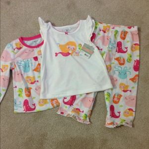 🚫Sold🚫3 Piece Pjs 😴