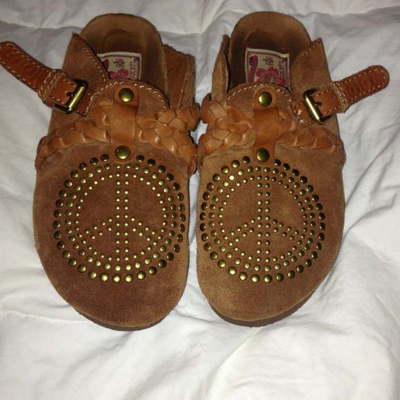 Authentic Lucky Brand slip ons