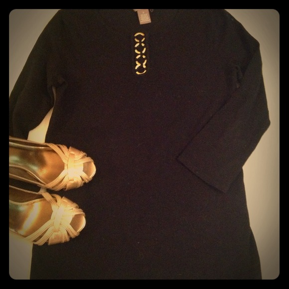 SOLD   Cute black Kenar top sz S