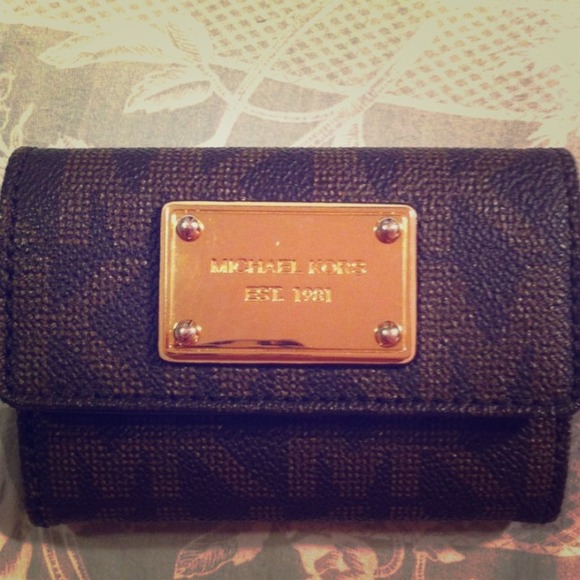 Michael Kors wallet