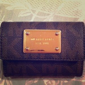 Michael Kors wallet