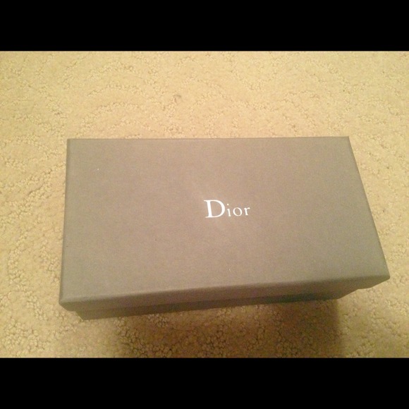 Authentic Dior box