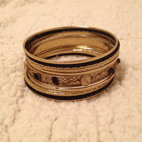 Set of Bangles - Picture 1 of 3