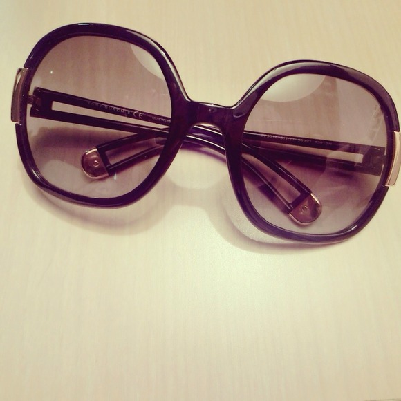 Tory burch dark purple sunglasses