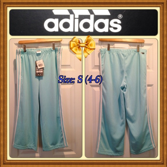 💥HUGE PRICE✂💥🎀NWT🎀 Adidas capris pants