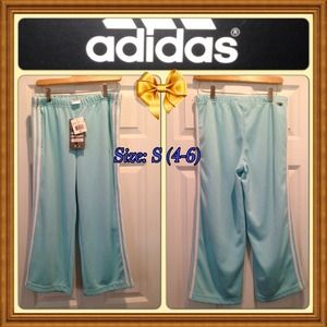 💥HUGE PRICE✂💥🎀NWT🎀 Adidas capris pants