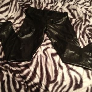 Leather legging!
