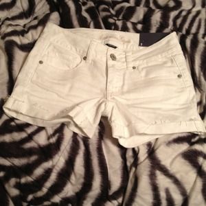 American eagle shorts!