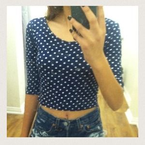 polka dot crop top⚪️
