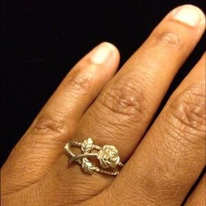 Vintage sterling rose ring
