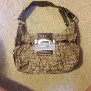 Guess purse (not authentic)