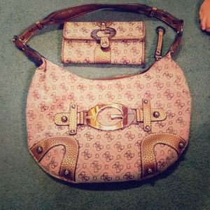 Guess purse