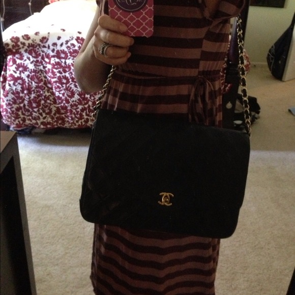 🌟SOLD🌟CHANEL photos!! - Picture 2 of 3