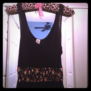 Reduced! Adorable boutique dress