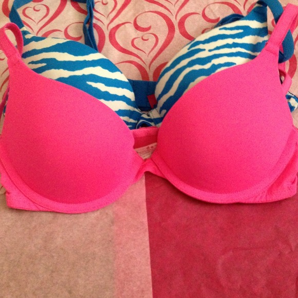 ❌Sold❌ wear everywhere push up bra