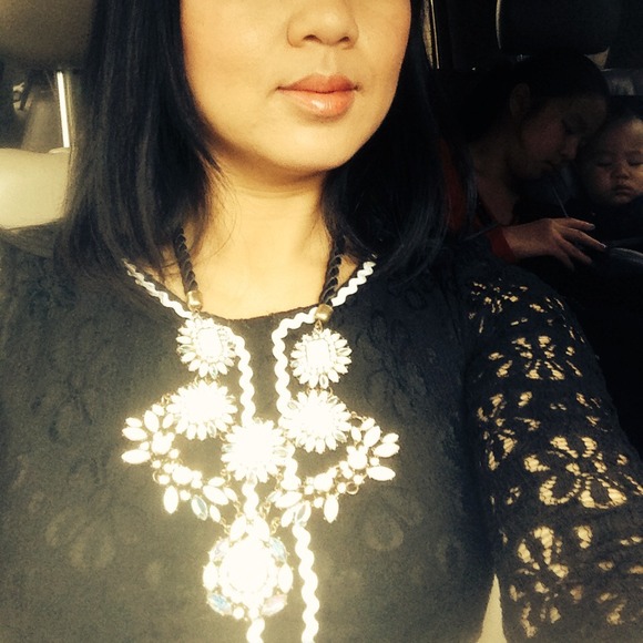 One gorgeous necklace - Picture 4 of 4