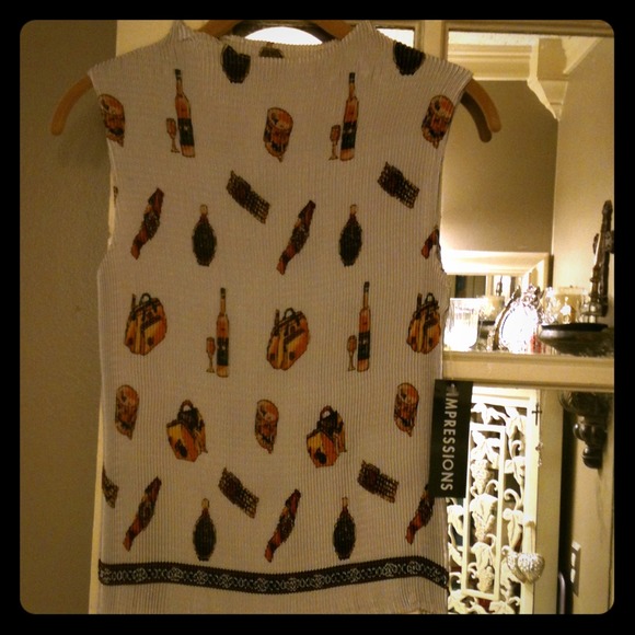 💐 Pleated sleeveless top by Impressions'