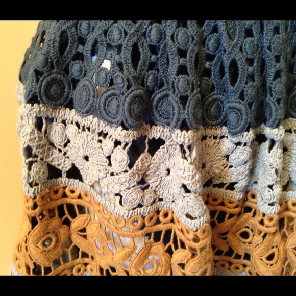 Anthropologie Striated Lace Dress - Picture 4 of 4