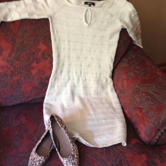 Key hole express dress