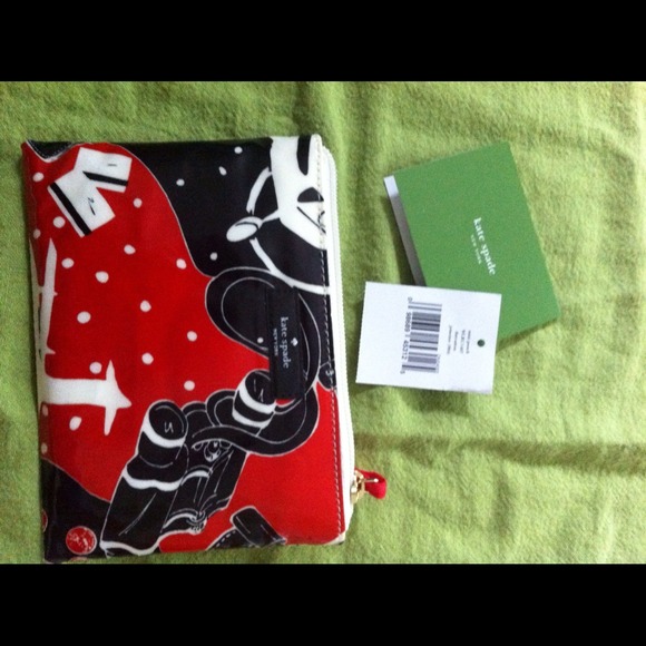 NWT Kate spade Daycation pouch