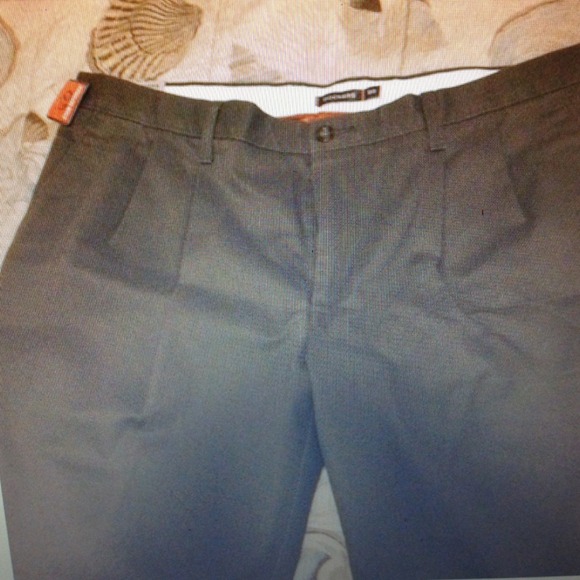 Men's dockers