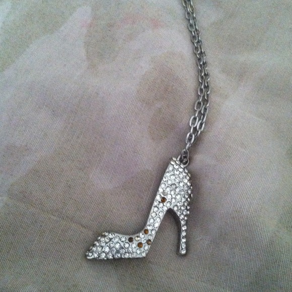 👠Shoe Necklace👠
