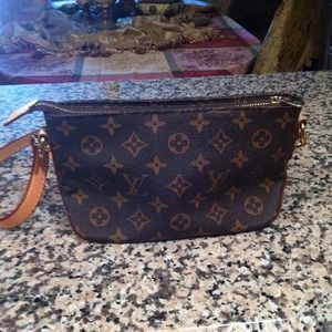 Louis vuiton inspired sling