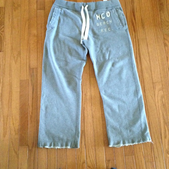 Mens Hollister sweatpants BUNDLED