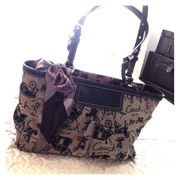 Black Coach Pattern Coach Bag
