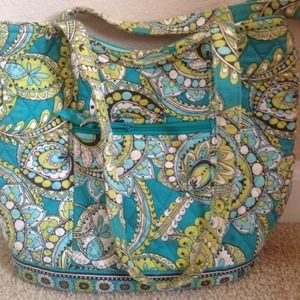 Vera Bradley - Laura Tote - retired pattern