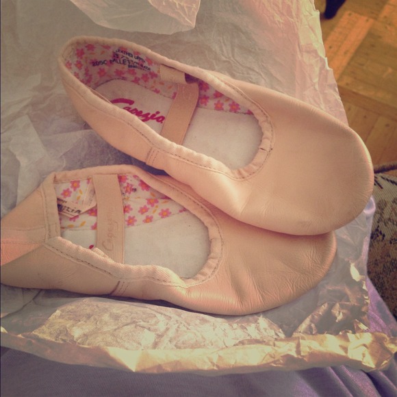 Ballet shoes