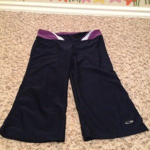 Athletic pants