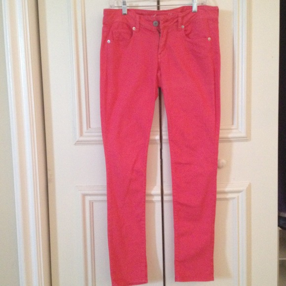 NWOT Coral skinny jeans