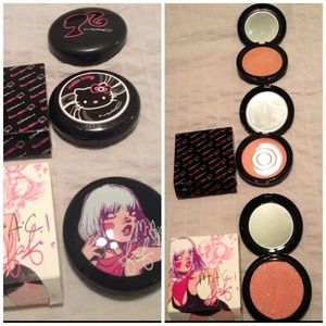 Mac bundle ... With limited edition items...