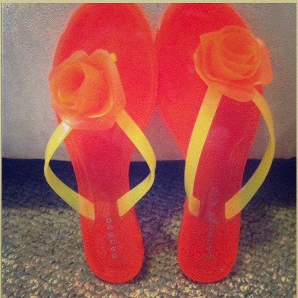 Shoes - Pretty and fun bamboo plastic sandals!! Never worn