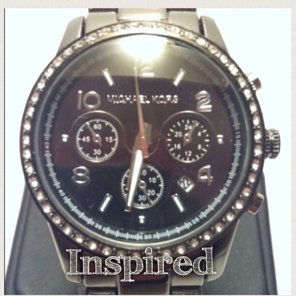 Watch - Picture 2 of 3