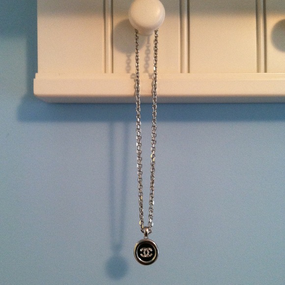 Faux Chanel necklace