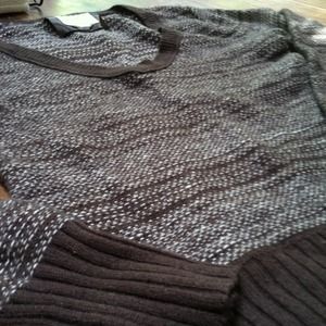 Old Navy Size S Sweater
