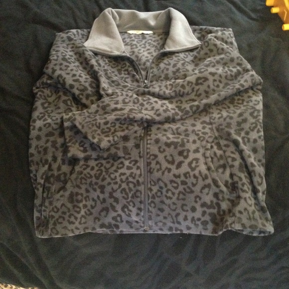 Leopard print fleece zip up - Picture 2 of 4
