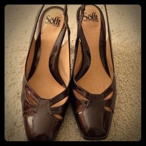 Brown pumps