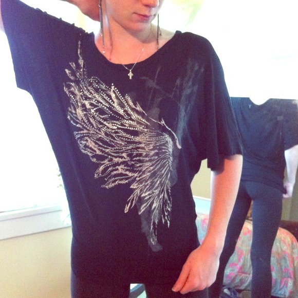 Feather Graphic Top