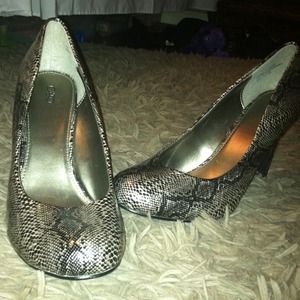 Snake skin high heels