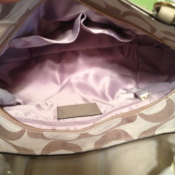 SOLD SOLD SOLD ON ANOTHER SITE - Picture 3 of 4