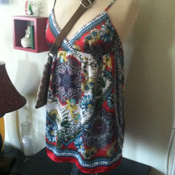 Top colorful for the summer!!