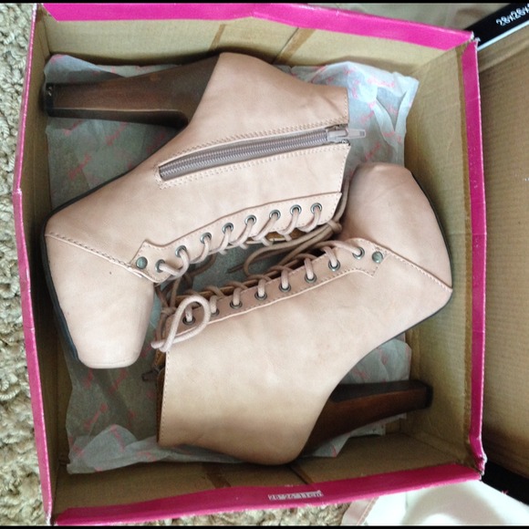 💕 Pink inspired lita shoes !