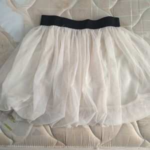 Off white bubbly skirt