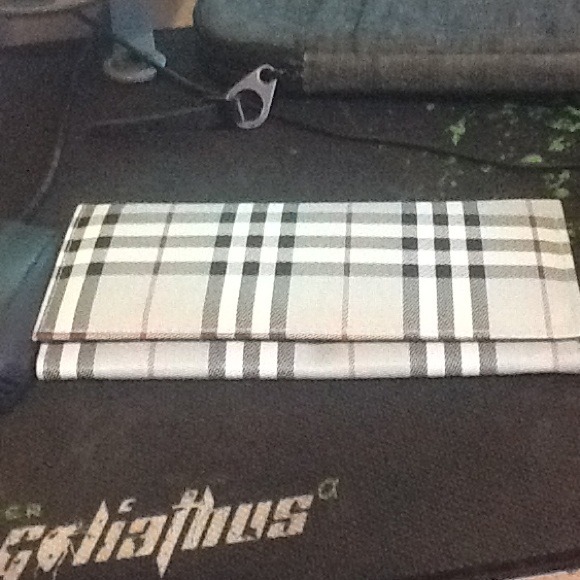 Wallet - Picture 3 of 3