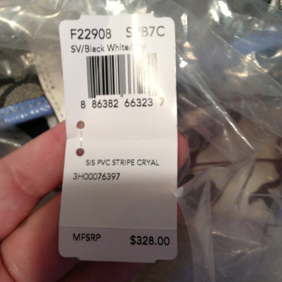 BLACK WHITE AND SKY BLUE COACH CARRY ALL BAG! - Picture 4 of 4