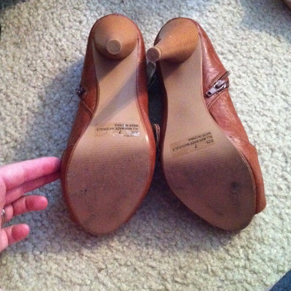 Cognac heels-sold on vinted - Picture 2 of 4