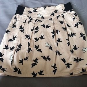 Light mauve bird print skirt